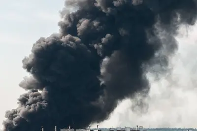Großbrand in Eglosheim: Feuerwehr kämpft den ganzen Abend!