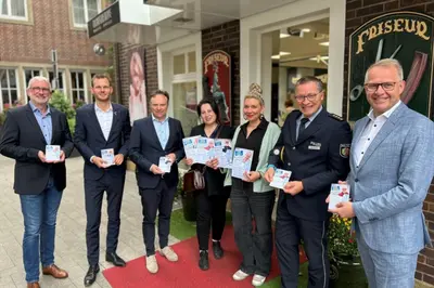 Neues gegen Betrug: Terminzettel im Friseursalon warnen Senioren!