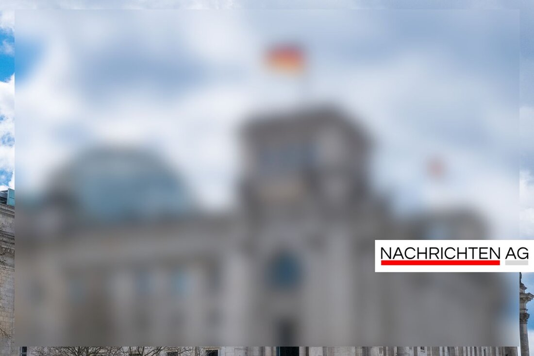 Kulturstaatsminister Weimer plant eine Digitalabgabe für große Internetkonzerne, um Medienvielfalt und Wettbewerb zu fördern.