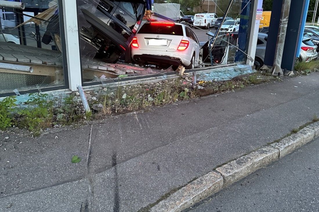 Eine 15-Jährige entzieht sich in St. Georgen einer Verkehrskontrolle und verursacht am 23.05.2025 einen schweren Unfall.