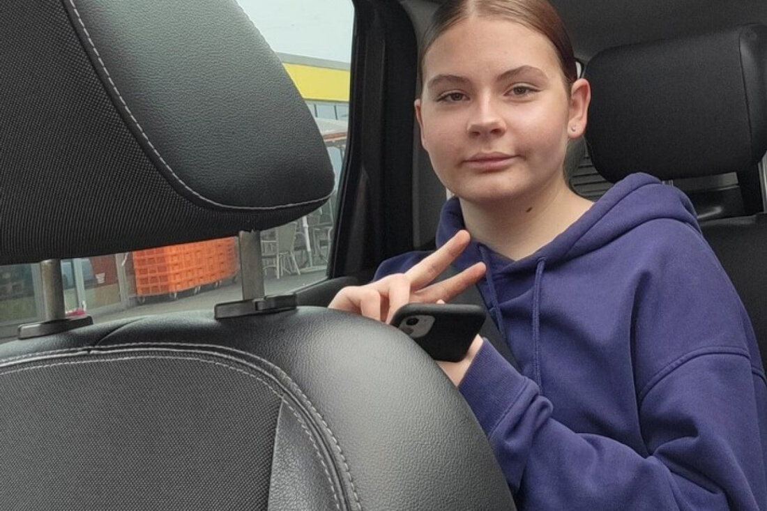 Die Polizeiinspektion Völklingen sucht nach der 14-jährigen Lara Sofie Fritz, seit dem 16.05.2025 vermisst aus der Wohngruppe Köllerbach.