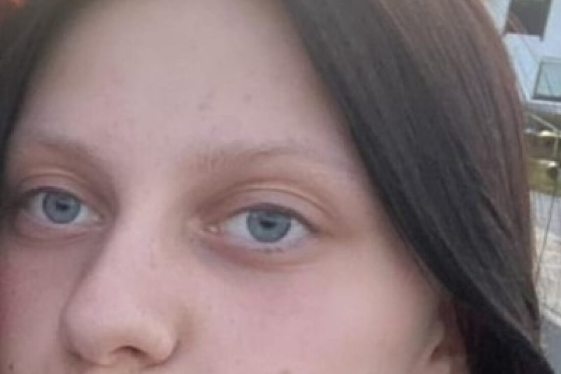 Die Polizei sucht seit dem 27. Mai 2025 nach der 15-jährigen Chiara Muth aus Cölbe. Hinweise erbeten.