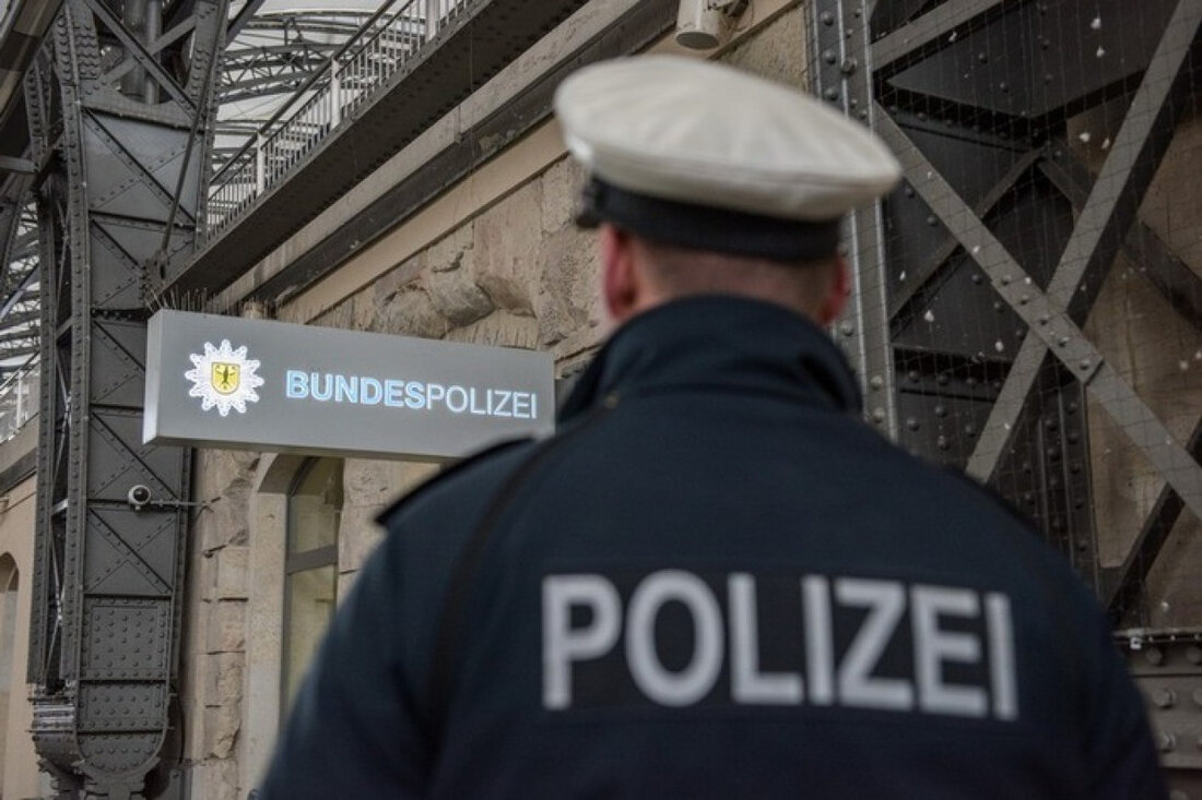 Die Bundespolizei hat einen 44-jährigen Mann am Hauptbahnhof Osnabrück festgenommen. Er war per Haftbefehl wegen Körperverletzung gesucht.