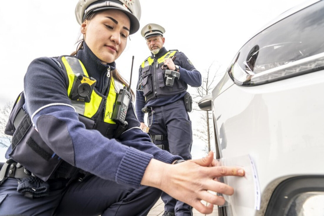 Die Polizei Mettmann berichtet über Verkehrsunfallfluchten im Kreis Mettmann. Tipps zur Meldung und Prävention werden gegeben.