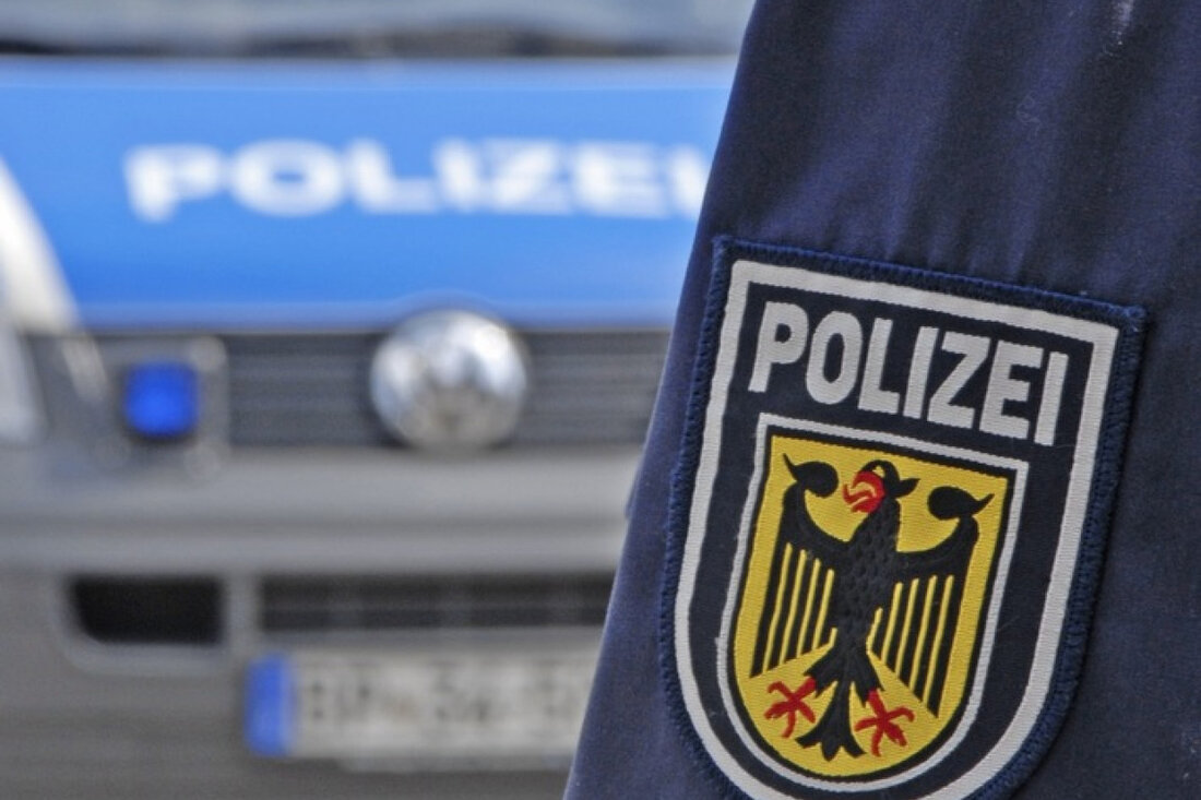 Bei Einreisekontrollen in Bayern wurden mehrere Kosovaren, Algerier und Syrer festgenommen. Illegale Einreisen und deren Folgen im Fokus.