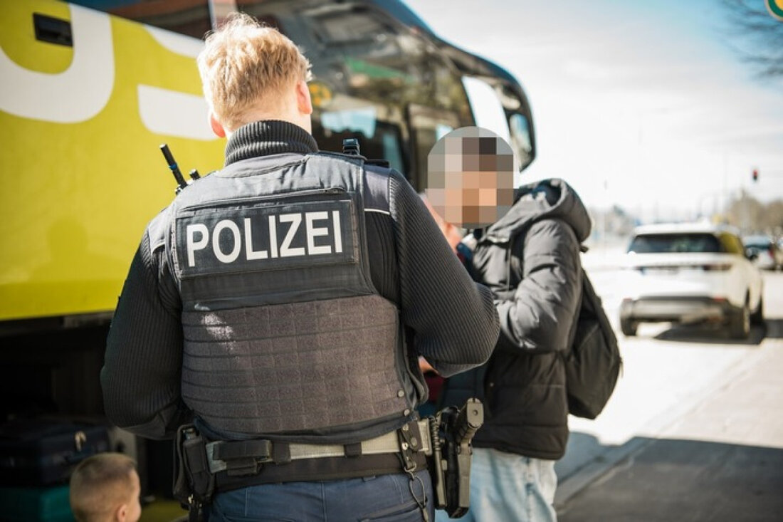 Bundespolizei München nimmt drei Migranten in Haft: In zwei Einsätzen am Grenzübergang Lindau-Ziegelhaus wurden Straftäter gefasst.