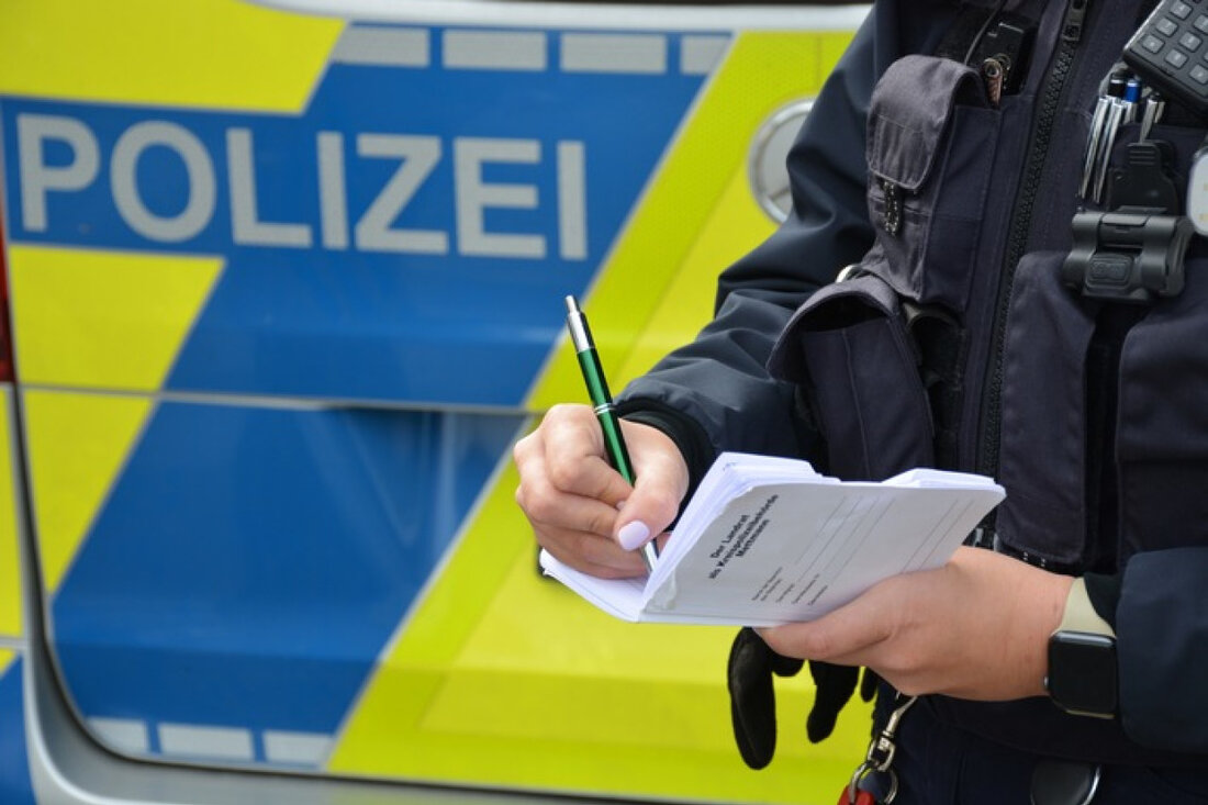 In Velbert wurden zwischen dem 28. und 29. Mai 2025 drei Handwerkerautos aufgebrochen. Die Polizei sucht Zeugen.