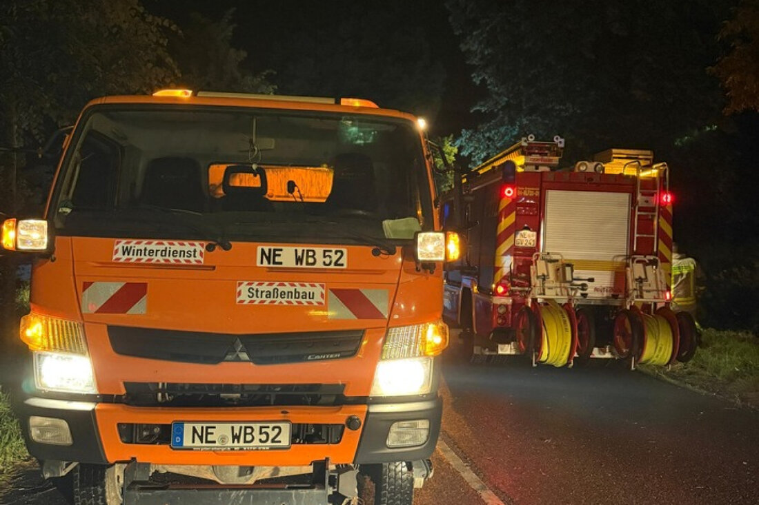 Starkregen führte am 31. Mai zu 13 Einsätzen der Feuerwehr Grevenbroich, darunter Pumparbeiten und Aufräummaßnahmen im Stadtgebiet.