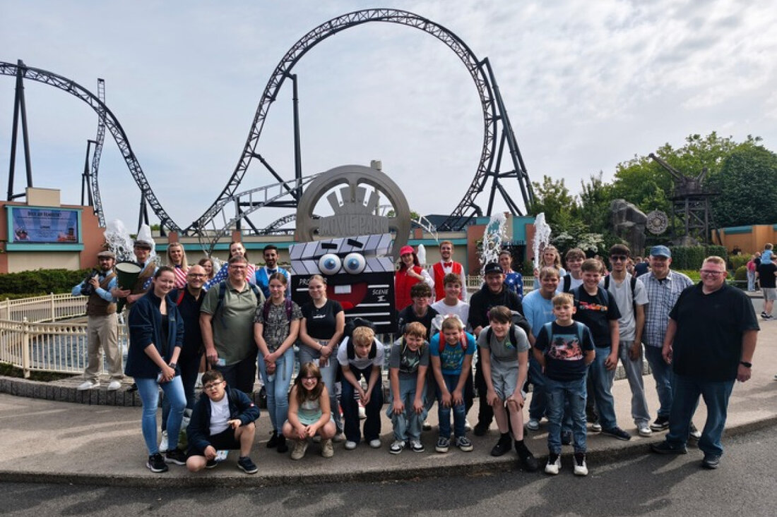 Die Jugendfeuerwehr Neheim erlebte am 31. Mai 2025 einen unvergesslichen Ausflug in den Movie Park Germany, gefördert von der Schützenbruderschaft.