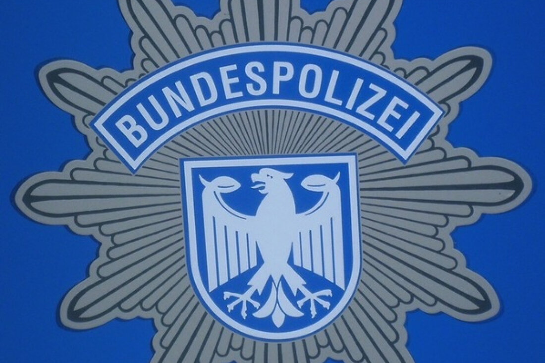 I henhold til fundet af fem afghanere på A8, det føderale politi i München, der anses for at være mulige bekymringer.
