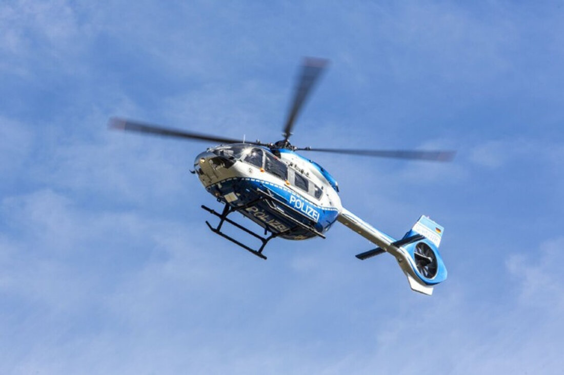 Die Polizei Mettmann hebt die Vermisstenfahndung nach einem 89-jährigen Senior auf, der wohlbehalten in Recklinghausen gefunden wurde.